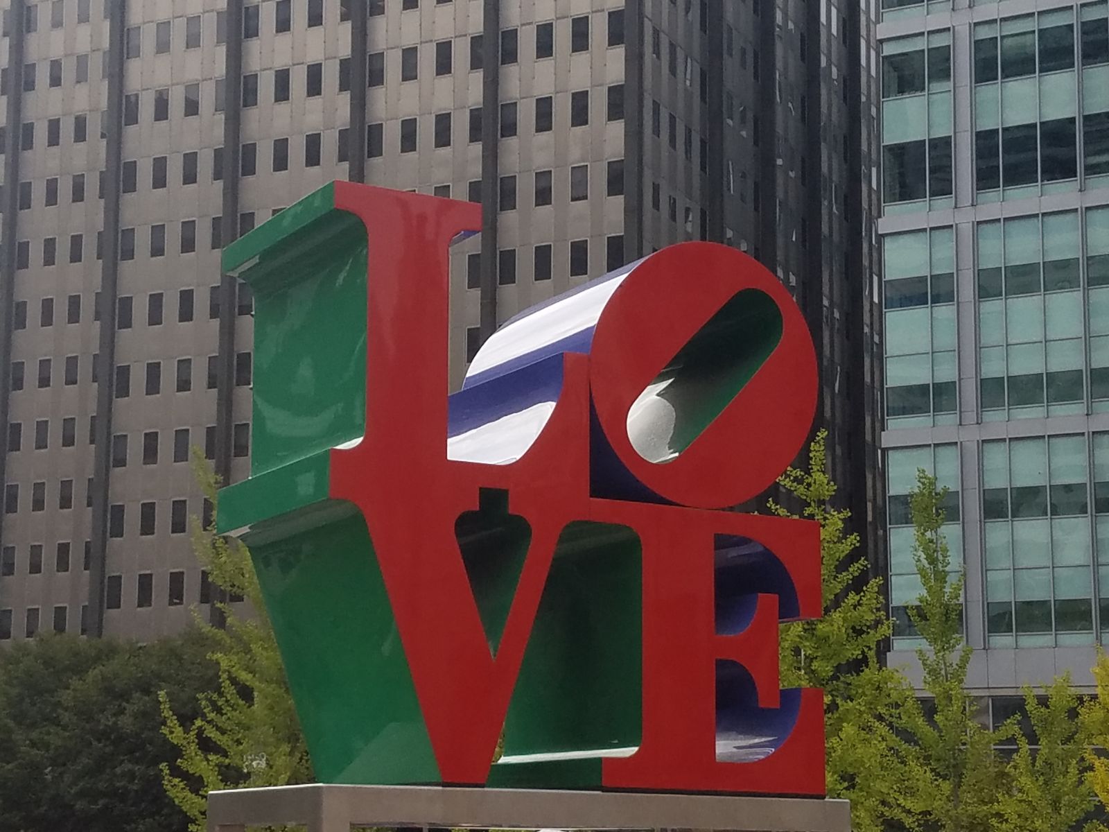 Philly LOVE sign