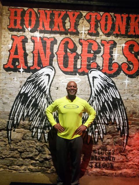 Resized_20230421_171204